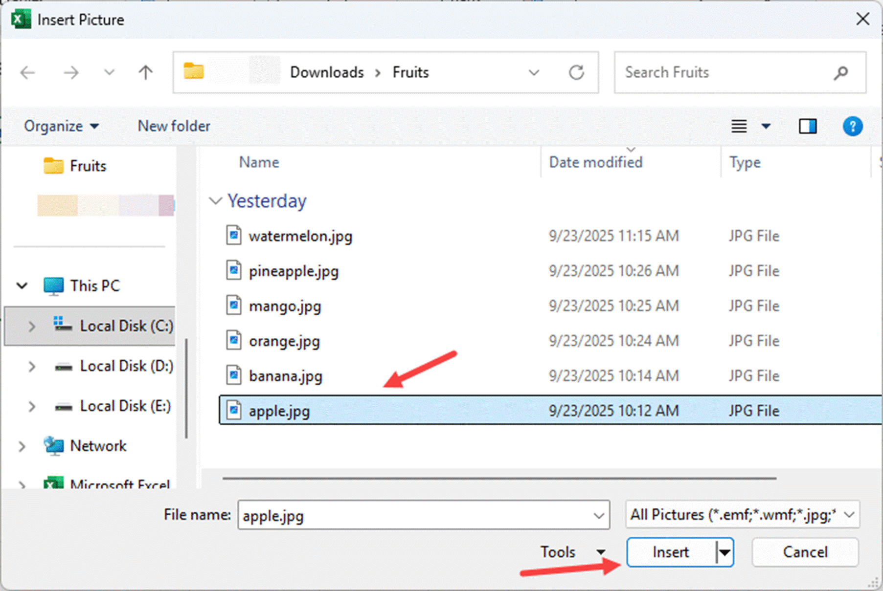 Select the image in the "Insert Picture" dialog box.